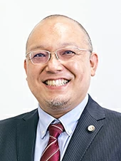 弁護士　鈴木　渉